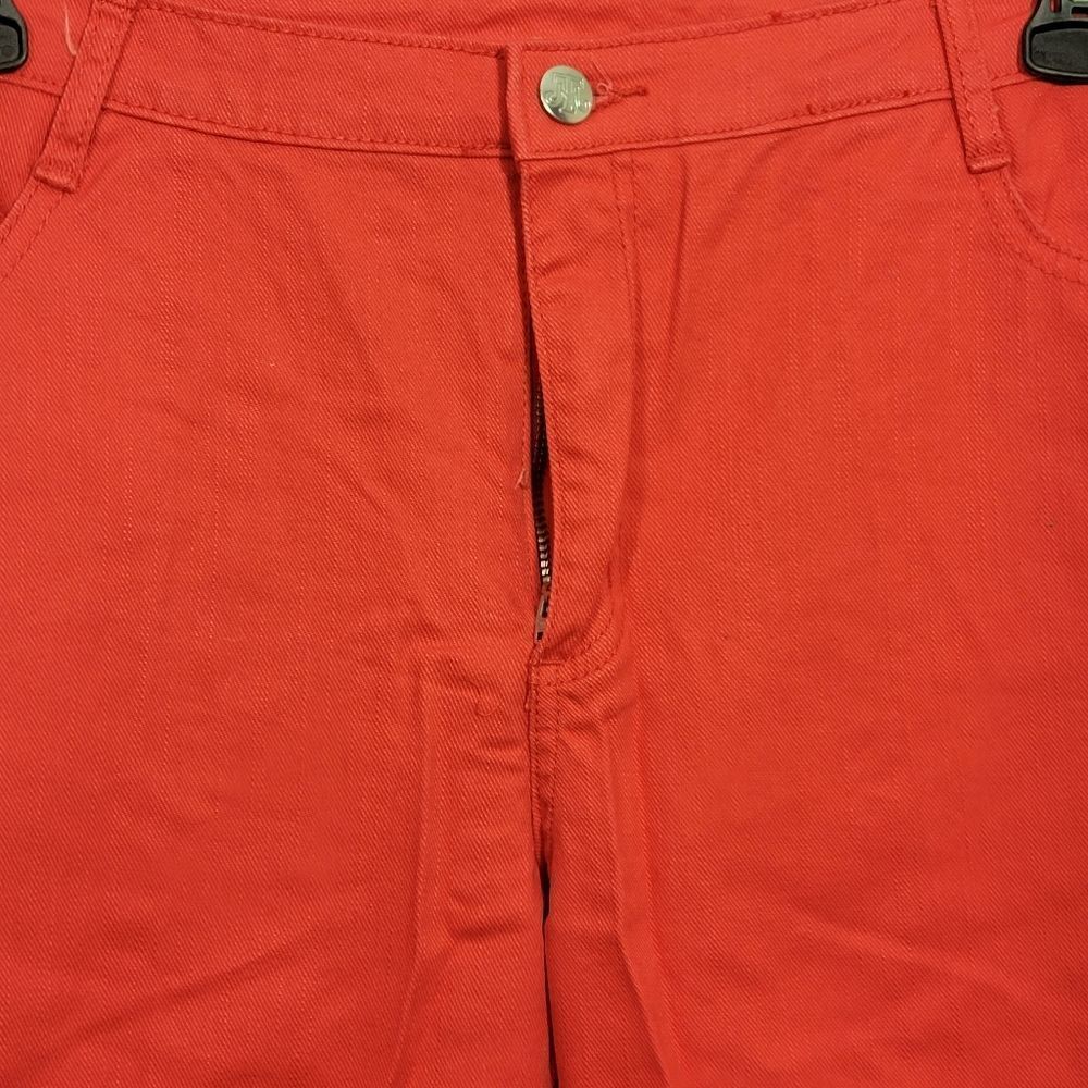‎Red Capri - Picture 10 of 10